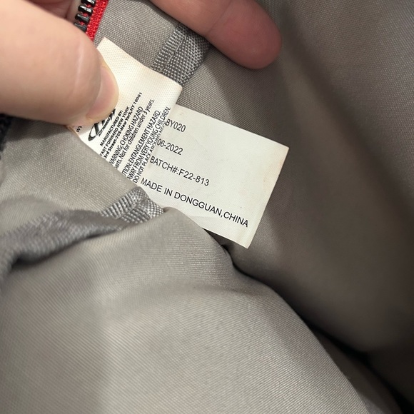 Sanrio HELLO KITTY White Black Red MINI BACK PACK 10'x10' - Picture 7 of 8